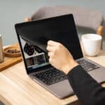 SwitchEasy EasyProtector Magnetic Privacy Screen Protector For MacBook Air/Pro 13 inch - Image 3