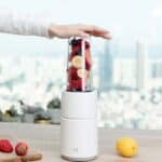 Xiaomi Pinlo YM-B05-3 Little Monster Mini Electric Fruit Juicer Fruit Vegetable Cooking Machine Portable Juicer - Image 3