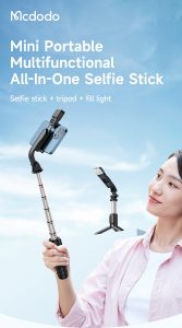 Gadgetoo Mcdodo Ss-1781 Wireless Selfie Stick With Single Lamp Zm Series