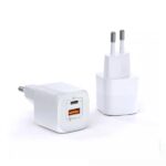 WiWU 33W GaN USB Type-C Power Adapter