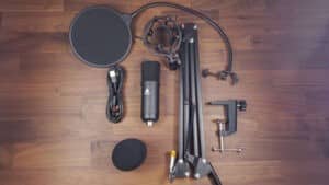 Gadgetoo Maono A04 Usb Microphone Combo Setup