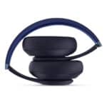 Beats Studio Pro is equipped with an array of Android features: Google Fast Pair - connect quickly with a single tap, and automatically pair to all Android or Chrome devices registered to your Gmail account⁵ Audio Switch - seamlessly transition audio between your Android, Chromebook, and other compatible devices⁶ Find My Device - easily locate your lost headphones on a map with Google Find My Device⁷ Beats app for Android - unlock access to product customization, software updates, and new features to get the most out of your headphones