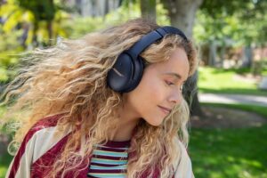 Gadgetoo Bose Quietcomfort 45 Bluetooth Wireless Noise Cancelling Headphones, Midnight Blue - Limited Edition
