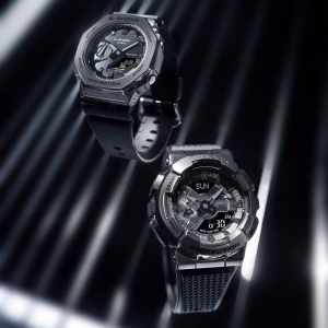 Gadgetoo Casio G-Shock Analog-Digital 2100 Series Gm-2100Bb-1A