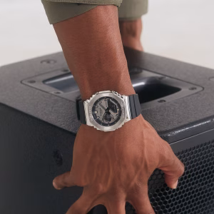 Gadgetoo Casio G-Shock Analog-Digital Gm-2100 Series Gm-2100-1A