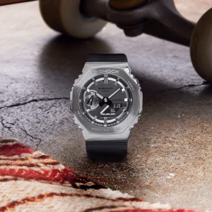Gadgetoo Casio G-Shock Analog-Digital Gm-2100 Series Gm-2100-1A